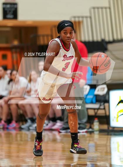 Thumbnail 3 in Terre Haute North Vigo vs. Terre Haute South Vigo (IHSAA 4A Sectional 12 Semifinal) photogallery.