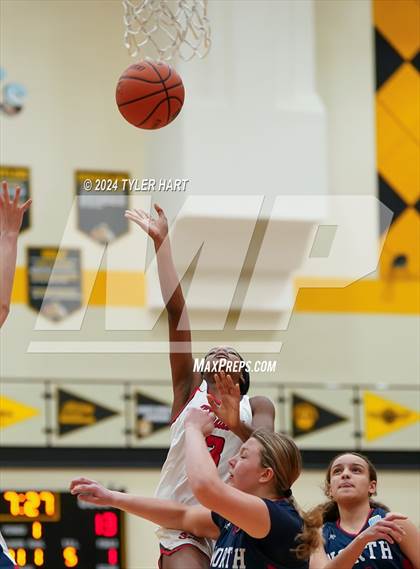 Thumbnail 3 in Terre Haute North Vigo vs. Terre Haute South Vigo (IHSAA 4A Sectional 12 Semifinal) photogallery.