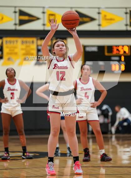 Thumbnail 3 in Terre Haute North Vigo vs. Terre Haute South Vigo (IHSAA 4A Sectional 12 Semifinal) photogallery.