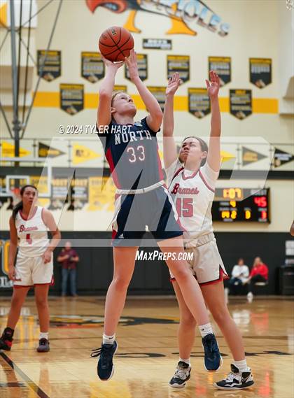 Thumbnail 2 in Terre Haute North Vigo vs. Terre Haute South Vigo (IHSAA 4A Sectional 12 Semifinal) photogallery.