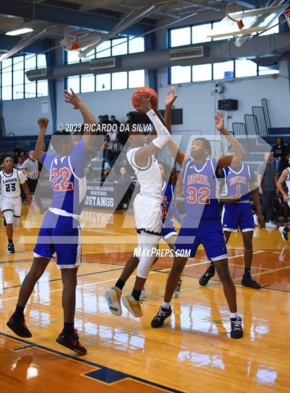 Thumbnail 1 in Lamar Consolidated vs Royal photogallery.