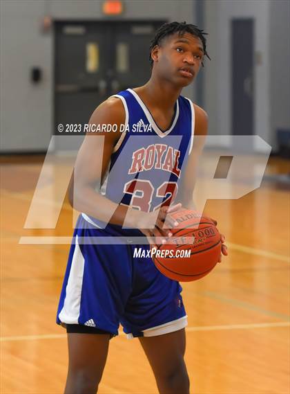 Thumbnail 1 in Lamar Consolidated vs Royal photogallery.