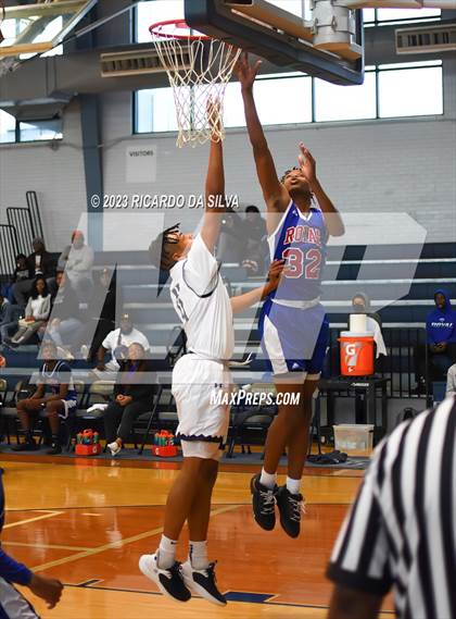Thumbnail 3 in Lamar Consolidated vs Royal photogallery.