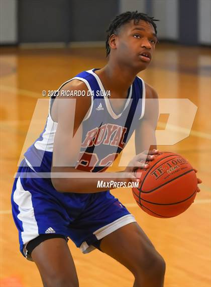 Thumbnail 3 in Lamar Consolidated vs Royal photogallery.