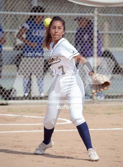 Thumbnail 3 in Wilson vs Los Angeles  photogallery.