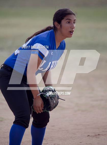 Thumbnail 3 in Wilson vs Los Angeles  photogallery.