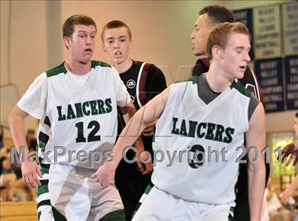 Thumbnail 1 in Thousand Oaks vs. Torrance (MaxPreps Holiday Classic) photogallery.