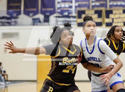 Thumbnail 2 in Campbell vs. Butler (MLK Day Classic) photogallery.