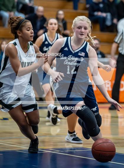 Thumbnail 1 in Mission Vista vs. San Dieguito Academy (CIF SDS D3 Championship) photogallery.