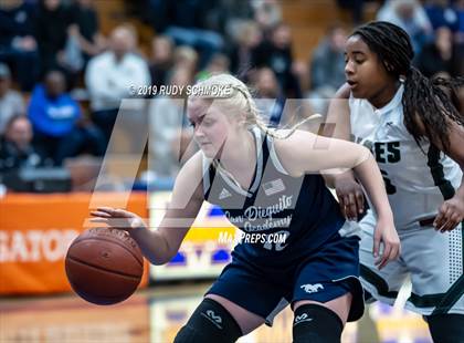 Thumbnail 2 in Mission Vista vs. San Dieguito Academy (CIF SDS D3 Championship) photogallery.