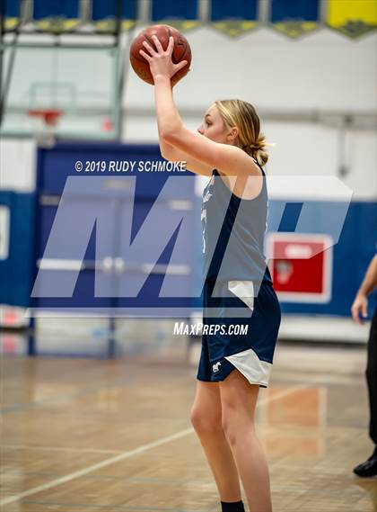 Thumbnail 1 in Mission Vista vs. San Dieguito Academy (CIF SDS D3 Championship) photogallery.