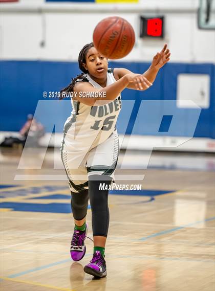 Thumbnail 1 in Mission Vista vs. San Dieguito Academy (CIF SDS D3 Championship) photogallery.
