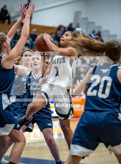 Thumbnail 1 in Mission Vista vs. San Dieguito Academy (CIF SDS D3 Championship) photogallery.