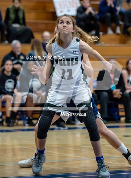 Thumbnail 2 in Mission Vista vs. San Dieguito Academy (CIF SDS D3 Championship) photogallery.