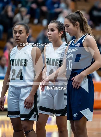 Thumbnail 3 in Mission Vista vs. San Dieguito Academy (CIF SDS D3 Championship) photogallery.