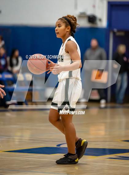 Thumbnail 3 in Mission Vista vs. San Dieguito Academy (CIF SDS D3 Championship) photogallery.
