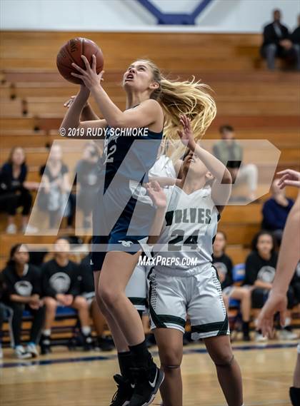 Thumbnail 2 in Mission Vista vs. San Dieguito Academy (CIF SDS D3 Championship) photogallery.