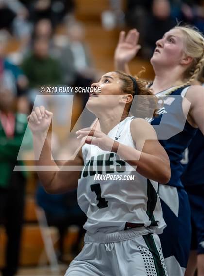 Thumbnail 2 in Mission Vista vs. San Dieguito Academy (CIF SDS D3 Championship) photogallery.