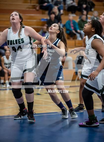 Thumbnail 2 in Mission Vista vs. San Dieguito Academy (CIF SDS D3 Championship) photogallery.