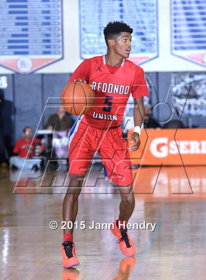 Thumbnail 2 in Redondo Union vs. Bishop Gorman (Tarkanian Classic) photogallery.