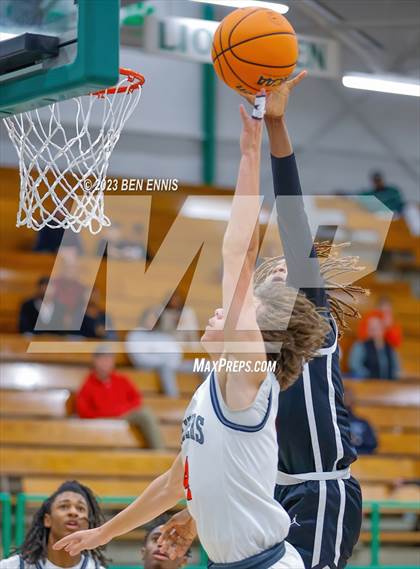 Thumbnail 2 in Greer vs  Habersham Central (FCA I-85 Battleground Showcase) photogallery.