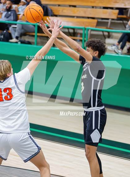 Thumbnail 2 in Greer vs  Habersham Central (FCA I-85 Battleground Showcase) photogallery.