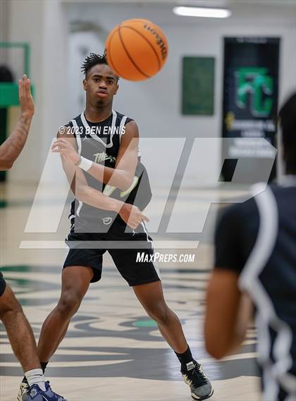 Thumbnail 3 in Greer vs  Habersham Central (FCA I-85 Battleground Showcase) photogallery.