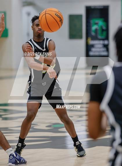 Thumbnail 2 in Greer vs  Habersham Central (FCA I-85 Battleground Showcase) photogallery.
