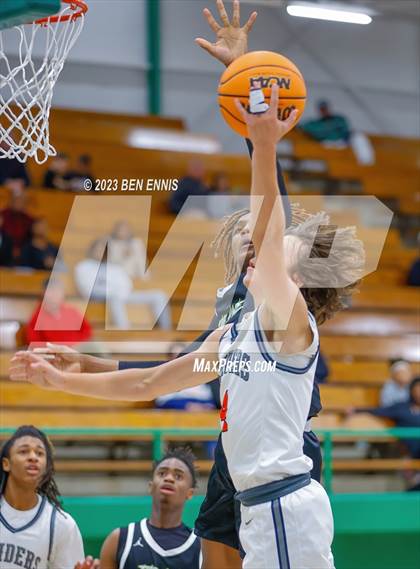 Thumbnail 1 in Greer vs  Habersham Central (FCA I-85 Battleground Showcase) photogallery.