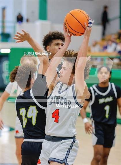 Thumbnail 1 in Greer vs  Habersham Central (FCA I-85 Battleground Showcase) photogallery.