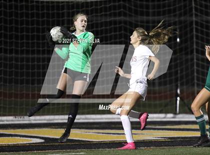 Thumbnail 1 in La Costa Canyon vs. Torrey Pines (CIF SDS Open Division Final) photogallery.