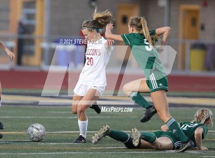 Thumbnail 1 in La Costa Canyon vs. Torrey Pines (CIF SDS Open Division Final) photogallery.