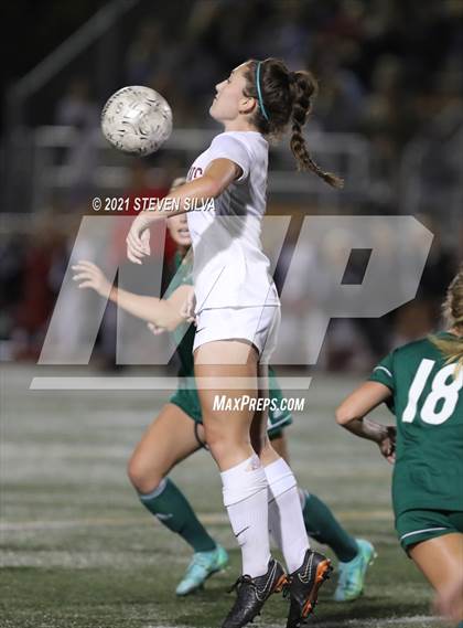 Thumbnail 2 in La Costa Canyon vs. Torrey Pines (CIF SDS Open Division Final) photogallery.