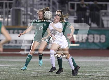 Thumbnail 1 in La Costa Canyon vs. Torrey Pines (CIF SDS Open Division Final) photogallery.