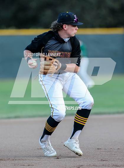 Thumbnail 1 in Casa Grande @ Ukiah photogallery.