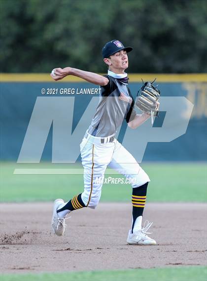 Thumbnail 1 in Casa Grande @ Ukiah photogallery.