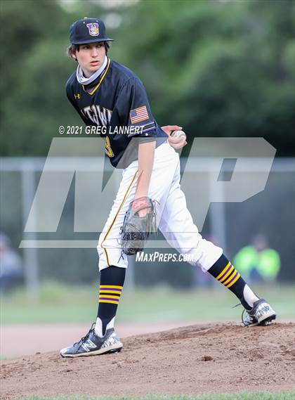 Thumbnail 3 in Casa Grande @ Ukiah photogallery.