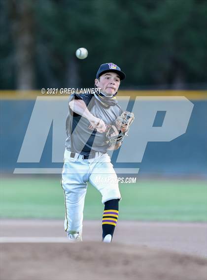 Thumbnail 1 in Casa Grande @ Ukiah photogallery.