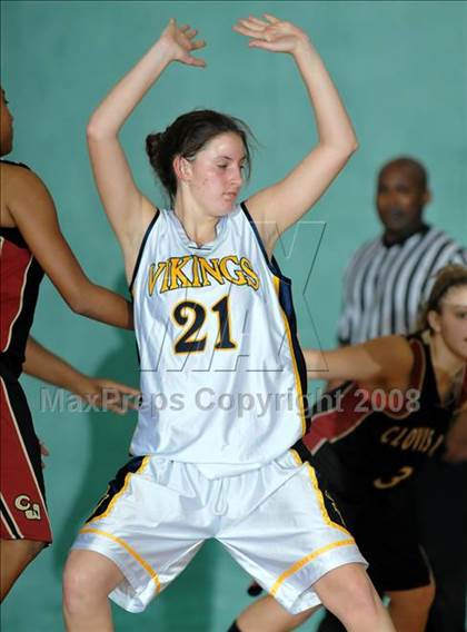 Thumbnail 3 in Clovis West vs. Santa Monica (Ladycat Classic) photogallery.