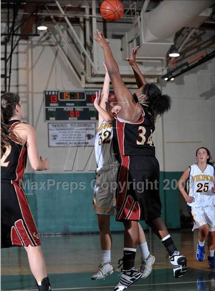 Thumbnail 3 in Clovis West vs. Santa Monica (Ladycat Classic) photogallery.