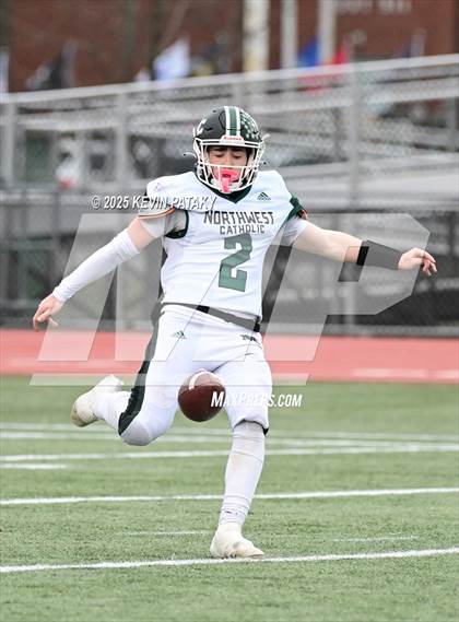 Thumbnail 1 in Northwest Catholic vs. Sheehan (CIAC Class S Final) photogallery.