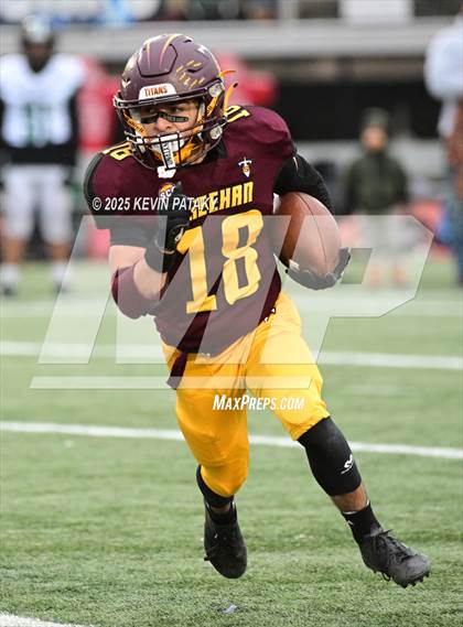 Thumbnail 1 in Northwest Catholic vs. Sheehan (CIAC Class S Final) photogallery.