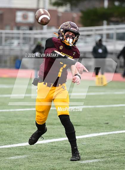 Thumbnail 3 in Northwest Catholic vs. Sheehan (CIAC Class S Final) photogallery.