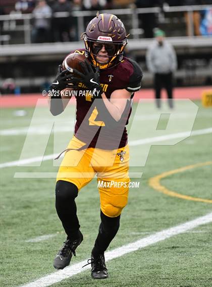 Thumbnail 2 in Northwest Catholic vs. Sheehan (CIAC Class S Final) photogallery.