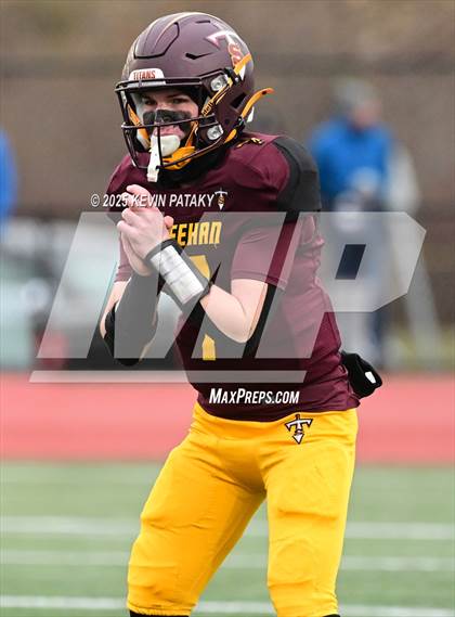 Thumbnail 1 in Northwest Catholic vs. Sheehan (CIAC Class S Final) photogallery.