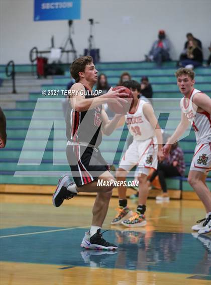 Thumbnail 2 in Bear River vs. Judge (Eagle Holiday Shootout) photogallery.