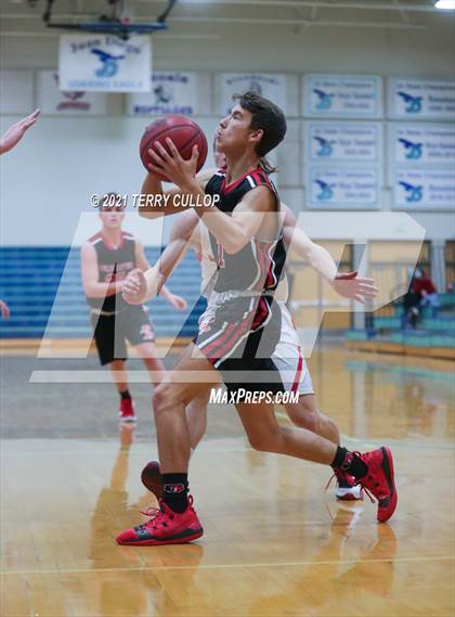 Thumbnail 3 in Bear River vs. Judge (Eagle Holiday Shootout) photogallery.