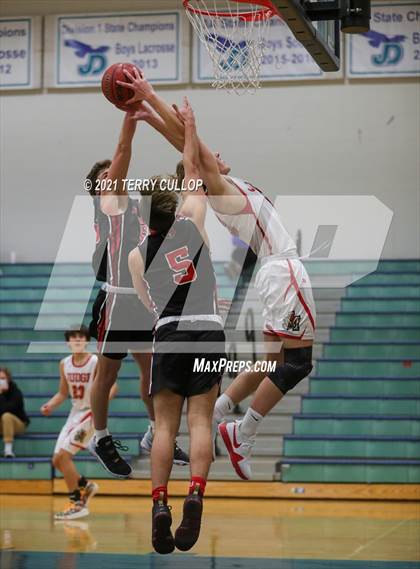 Thumbnail 3 in Bear River vs. Judge (Eagle Holiday Shootout) photogallery.