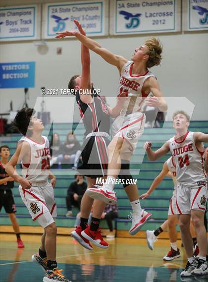 Thumbnail 2 in Bear River vs. Judge (Eagle Holiday Shootout) photogallery.