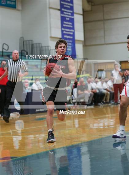 Thumbnail 3 in Bear River vs. Judge (Eagle Holiday Shootout) photogallery.